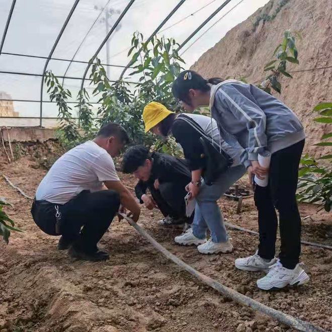 开元体育西安理工大学“智丰团队”新型灌溉器深入农村展开社会实践(图4)